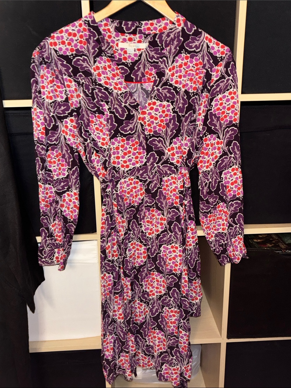 Boden Purple Floral Long Sleeve V‑Neck Dress with Pink Accents